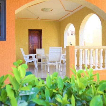 Villa Beach Avepozo Lomé Extérieur photo
